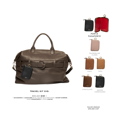 GIO travel bag chocolate y porta pasaporte